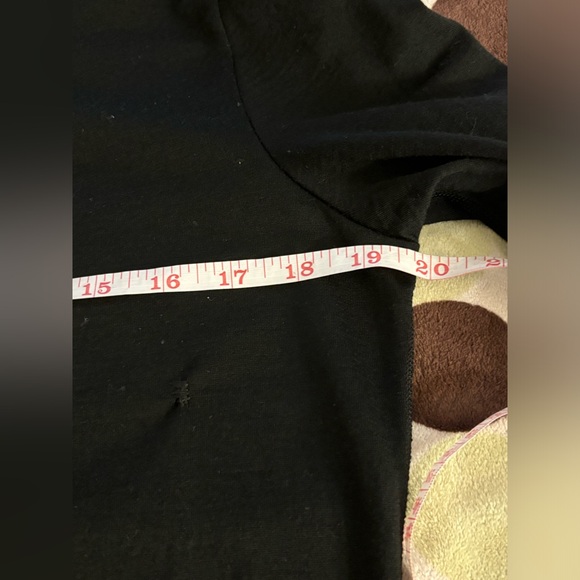 Lululemon Men’s wool blend henley with collar. Size M. Color Black - Picture 5 of 7